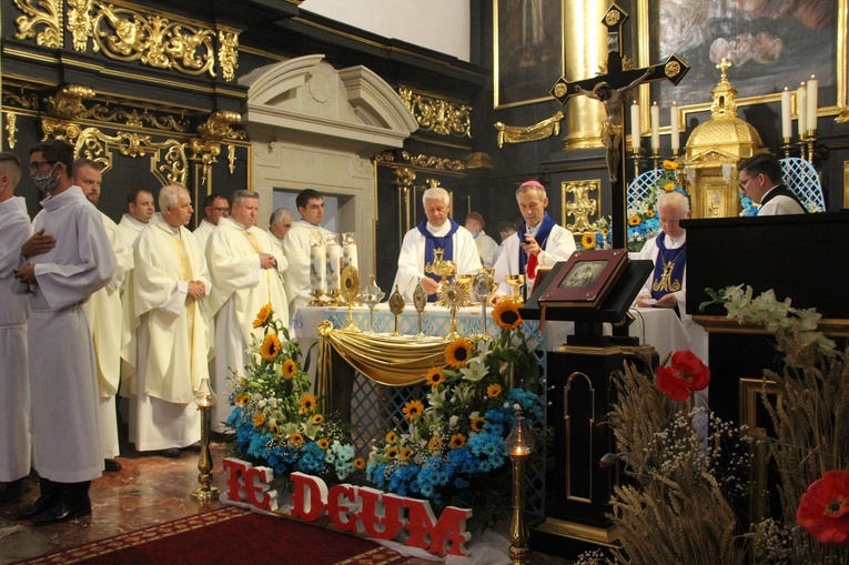 Nowy Wiśnicz. 400 lat parafii 