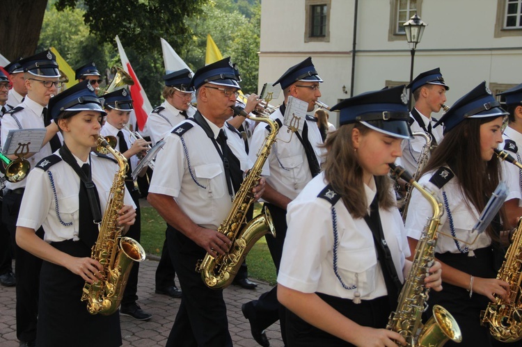 Nowy Wiśnicz. 400 lat parafii 