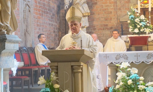 Bp Jan Kopiec: Życie, które nie czyni dobra, jest życiem przegranym