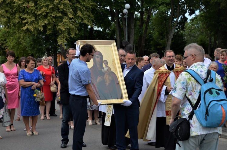 Powrót łaskami słynącej ikony Matki Bożej Pawłowskiej