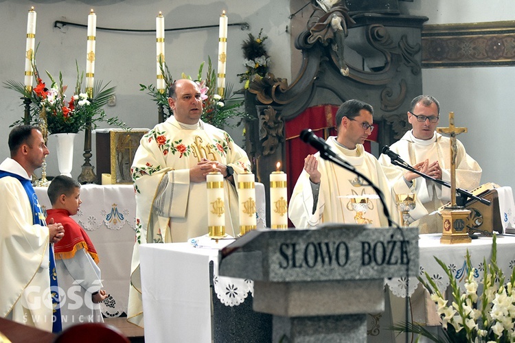 Odpust w Różance. Niespodziewanie pojawił się biskup