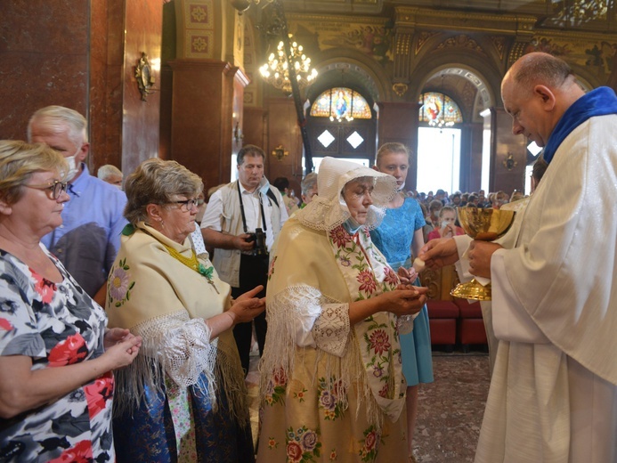 Kobiety u Matki Bożej Piekarskiej (3)