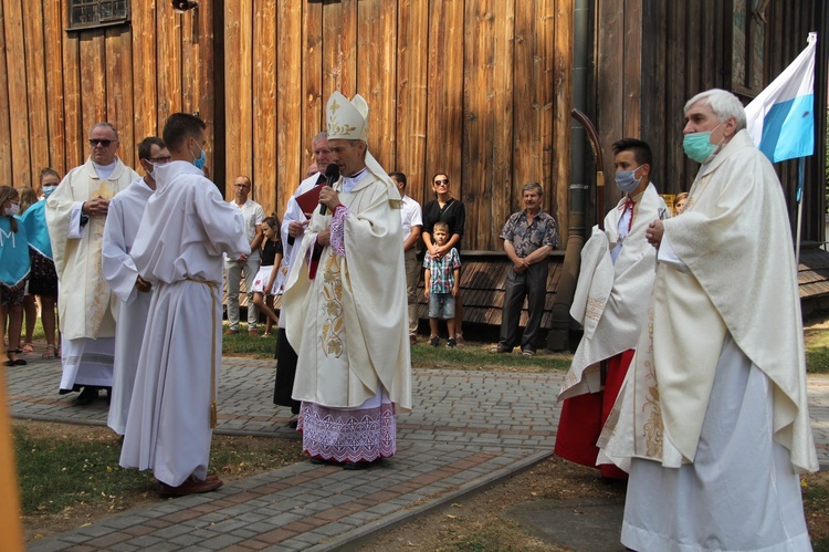 Krzyżanowice. Błogosławieństwo odnowionej dzwonnicy