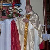 Konsekracja ołtarza w Złocieńcu, cz. 1