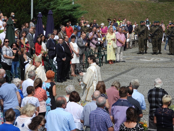 40-lecie koronacji wambierzyckiej figurki Matki Bożej