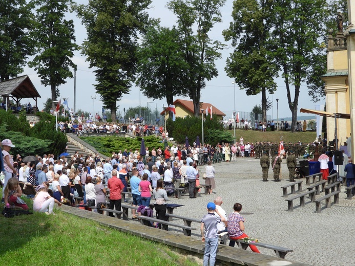 40-lecie koronacji wambierzyckiej figurki Matki Bożej