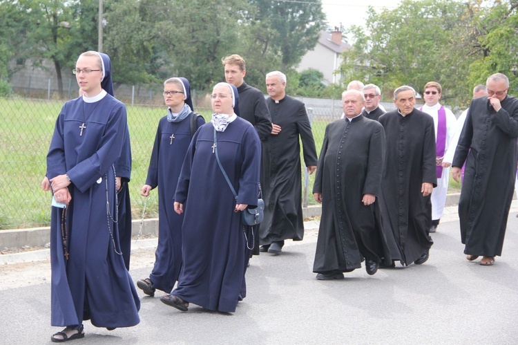 Lubzina. Uroczystości pogrzebowe śp. ks. Jaromira Buczaka