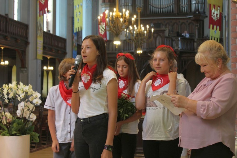 Poświęcenie Domu Samotnej Matki w Pieszycach