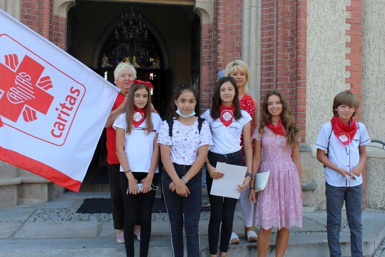Poświęcenie Domu Samotnej Matki w Pieszycach