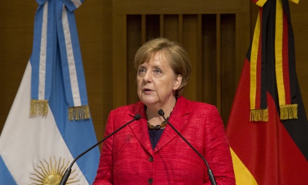 Łukaszenka twierdzi, że rozmawiał z Merkel - Berlin zaprzecza