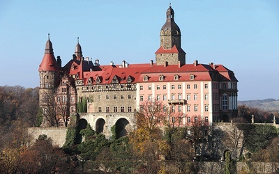 ▲	Zamek Książ to jedna z propozycji na kartach do gry.