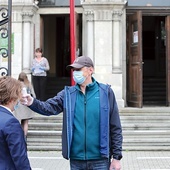 ▲	Tegoroczna nauka w szkołach średnich i jej egzaminacyjny finał były wyjątkowo stresujące.