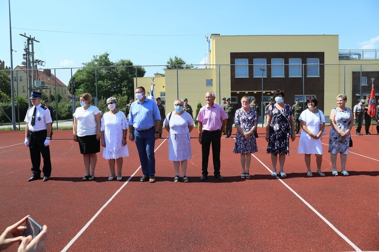 Uroczystości złożenia przysięgi przez troje kandydatów