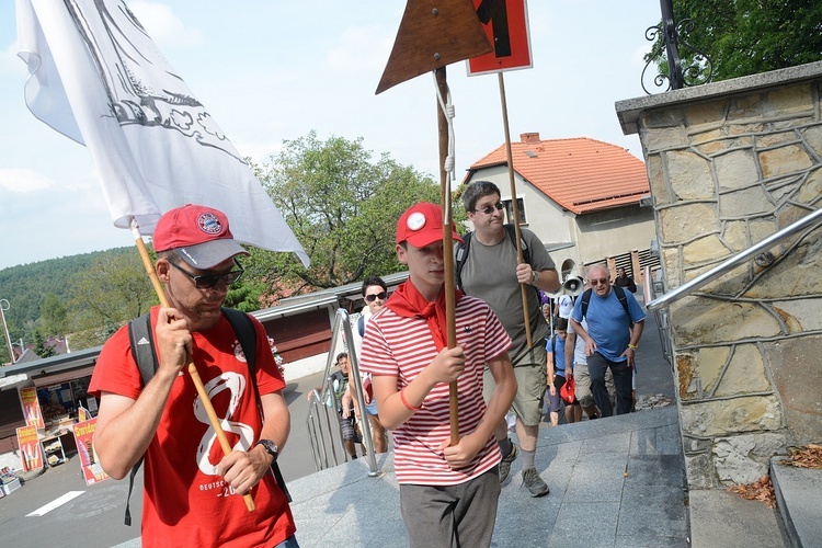 Jedynka czerwona melduje się na Górze św. Anny