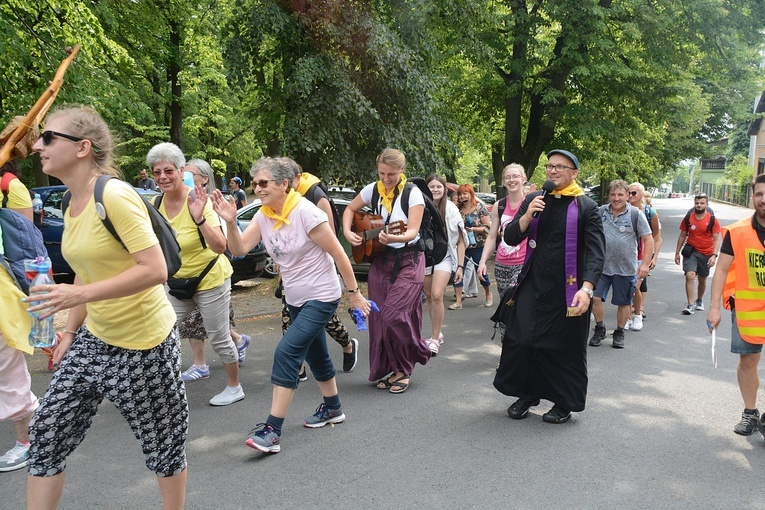 Dwójka żółta dotarła na Górę św. Anny