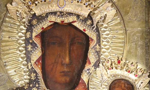 Wspólnotowo szturmują niebo