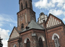 Zapraszamy do kościoła pw. Podwyższenia Krzyża Świętego w Sulechowie