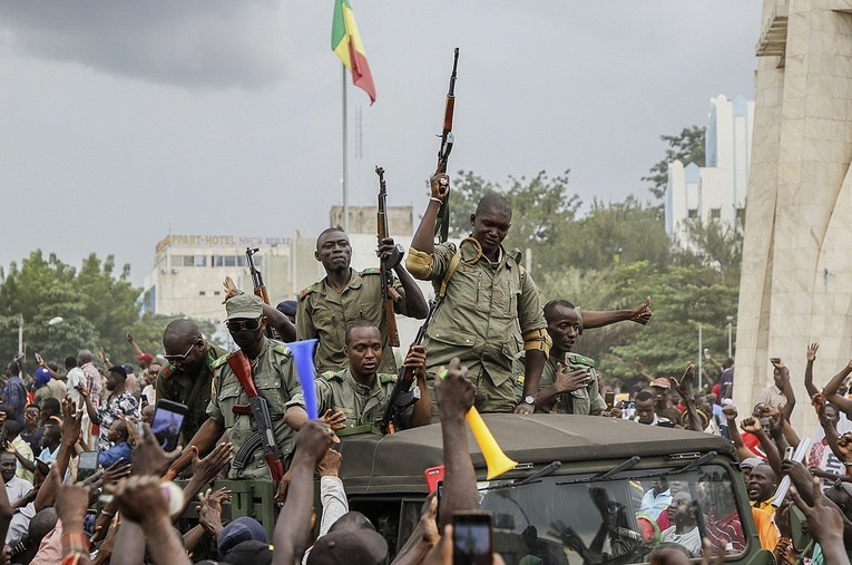 Mali: Prezydent Keita podał się do dymisji