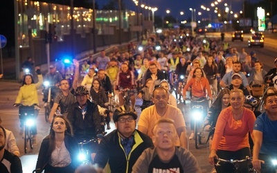 Nocne rajdy od lat cieszą się dużym zainteresowaniem.