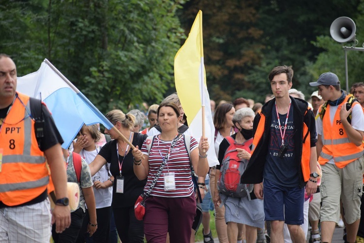 38. PPT - grupa 8, dzień 3