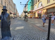 Bytom. "Kostka odstaje, ludzie się potykają". Ul. Dworcowa przejdzie remont