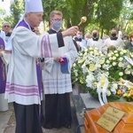 Płock. Pogrzeb ks. prof. Ireneusza Mroczkowskiego (1949-2020)