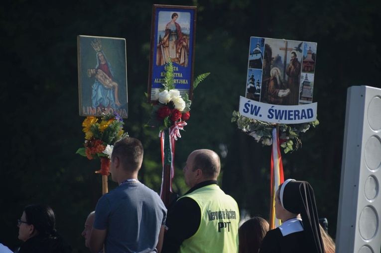 38. PPT - Msza św. w Racławicach