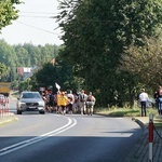 Piesza pielgrzymka na Jasną Górę - wyjście z Tworoga do Boronowa