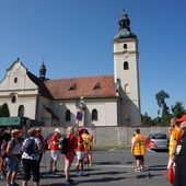 Piesza pielgrzymka na Jasną Górę - wyjście z Tworoga do Boronowa