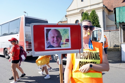 Piesza pielgrzymka na Jasną Górę - wyjście z Tworoga do Boronowa