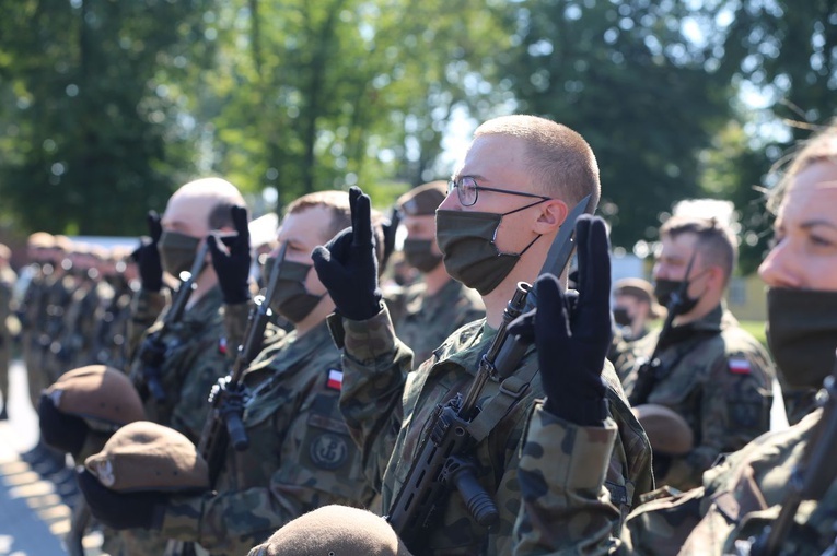 Sandomierz. Przysięga żołnierzy OT