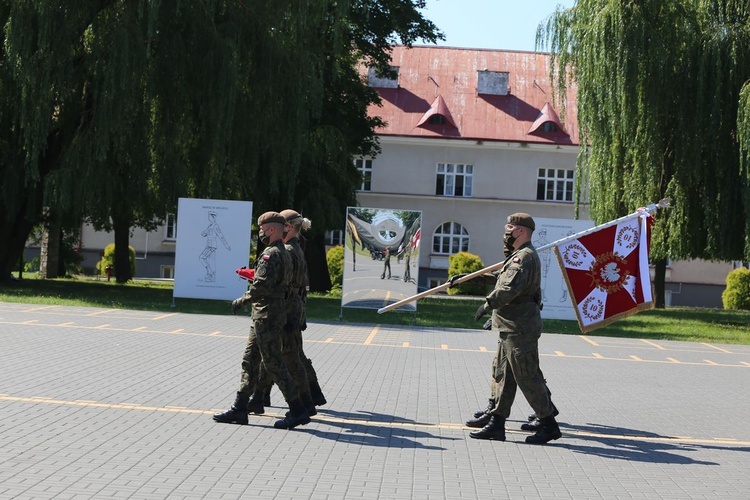 Sandomierz. Przysięga żołnierzy OT