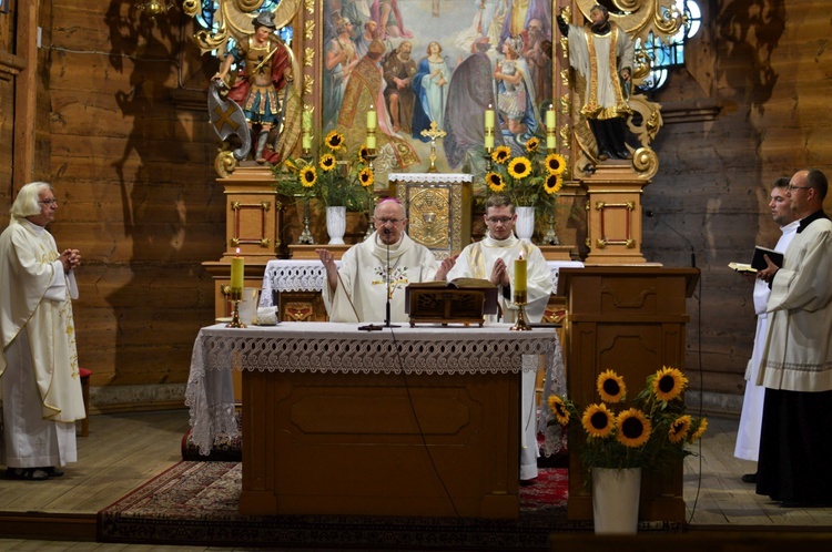 Msza św. opolskiej pielgrzymki u św. Anny w Oleśnie