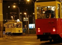 Nocny przejazd zabytkowymi tramwajami