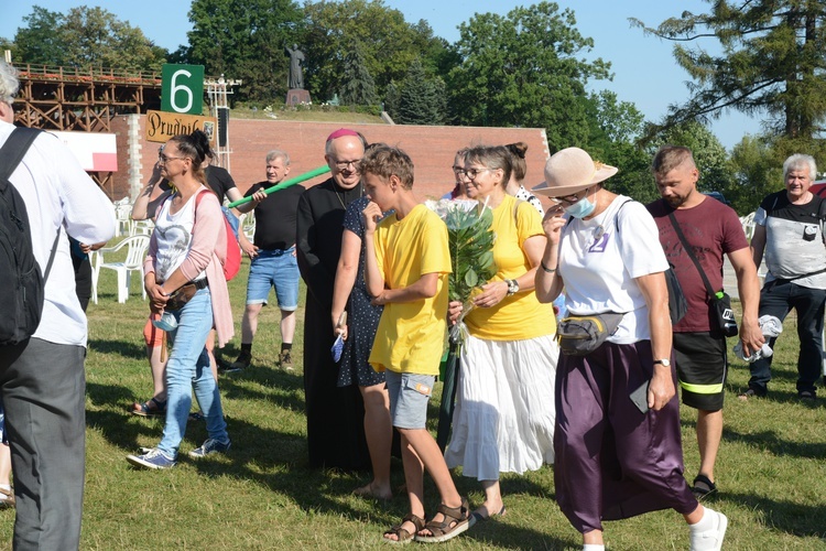 Pielgrzymkowe wejście na Jasną Górę