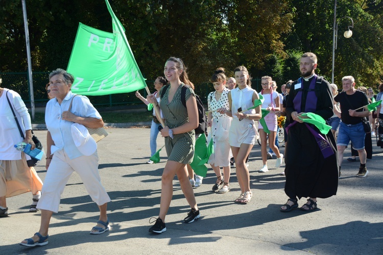 Pielgrzymkowe wejście na Jasną Górę