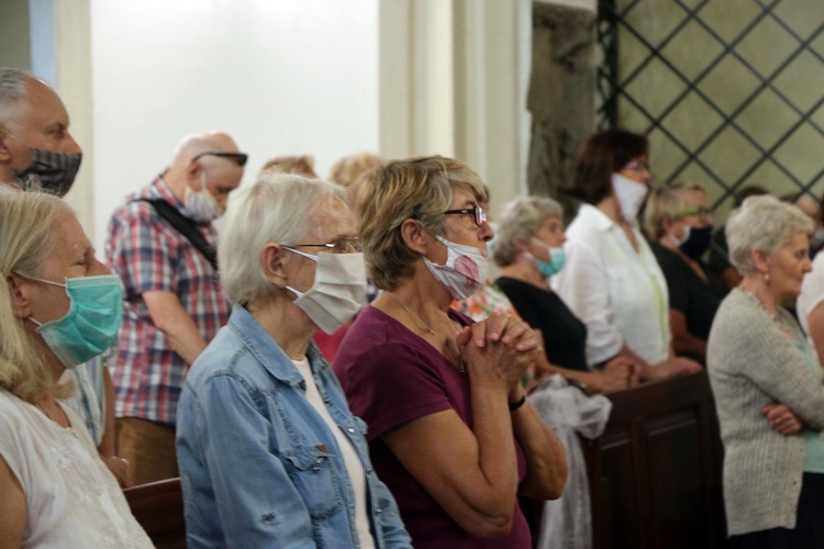 III Archidiecezjalna Pielgrzymka Wspólnot Żywego Różańca i Czcicieli Maryi do Oławy