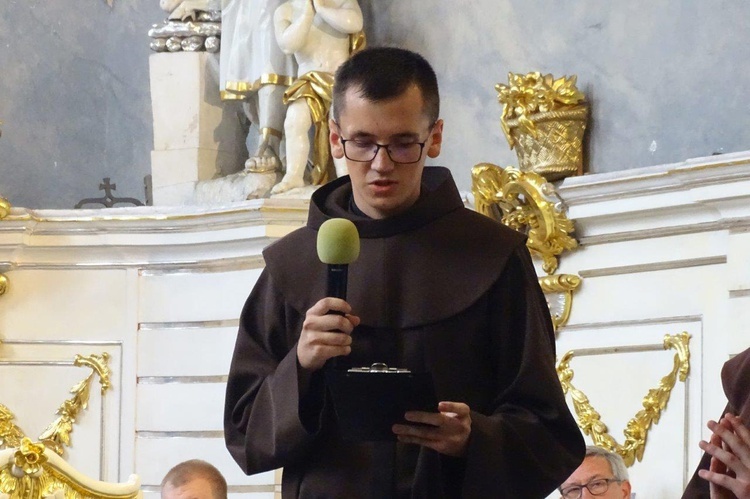 Obłóczyny u wschowskich franciszkanów