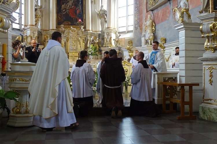 Obłóczyny u wschowskich franciszkanów