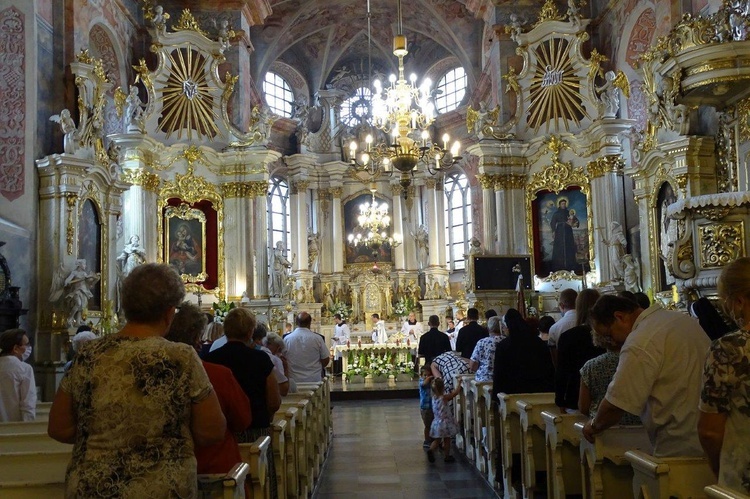 Obłóczyny u wschowskich franciszkanów