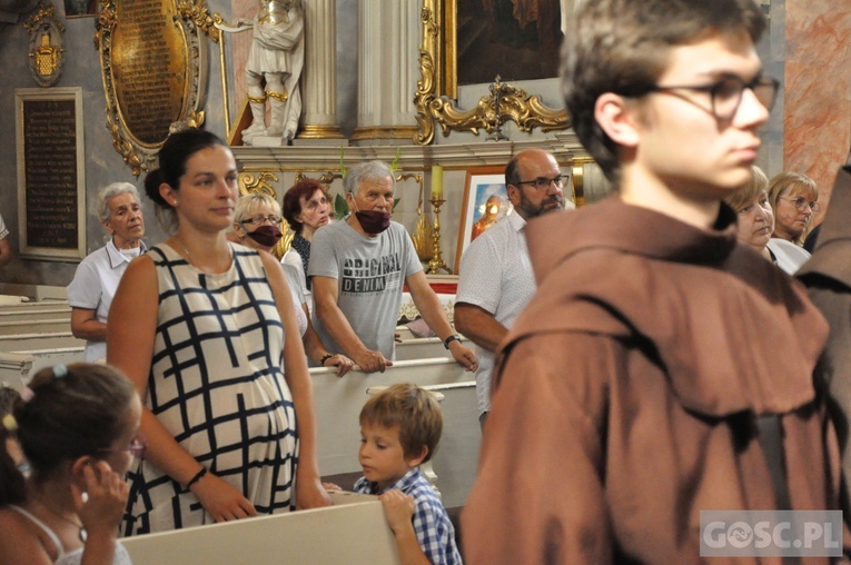 Obłóczyny w klasztorze Braci Mniejszych we Wschowie 