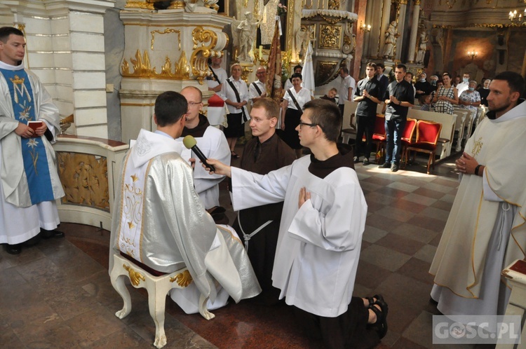 Obłóczyny w klasztorze Braci Mniejszych we Wschowie 