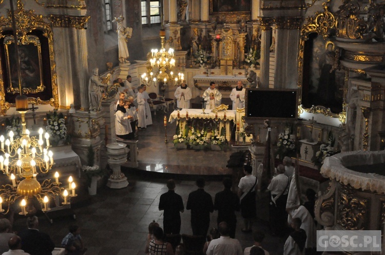 Obłóczyny w klasztorze Braci Mniejszych we Wschowie 