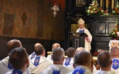 Piesza pielgrzymka na Jasną Górę - przekazanie krzyża w Konopiskach