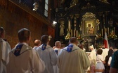 Piesza pielgrzymka na Jasną Górę - przekazanie krzyża w Konopiskach