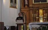 Piesza pielgrzymka na Jasną Górę - przekazanie krzyża w Konopiskach