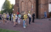 Piesza pielgrzymka na Jasną Górę - przekazanie krzyża w Konopiskach
