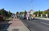 Piesza pielgrzymka na Jasną Górę - przekazanie krzyża w Konopiskach