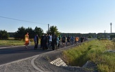 Piesza pielgrzymka na Jasną Górę - przekazanie krzyża w Konopiskach