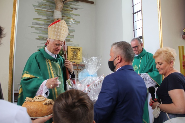 Gorzków. Dziękczynienie za 70-lecie kaplicy